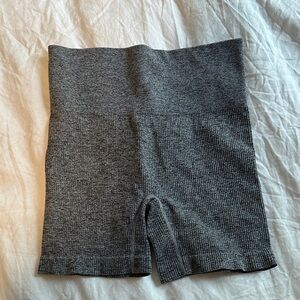 Colsie Dark Gray Women's Bike Shorts